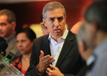 José Eliton durante seu mandato à frente do Paláciod as Esmeraldas | Foto: Divulgação