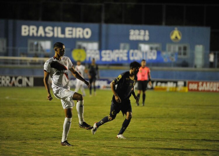 Estádio da Aparecidense receberá investimento de mais de R$ 800 mil em nova iluminação